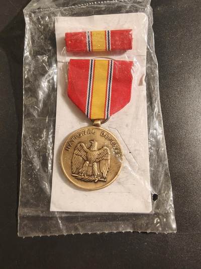 老王徽章第171期 - 美国国防服役奖章   未拆封带略