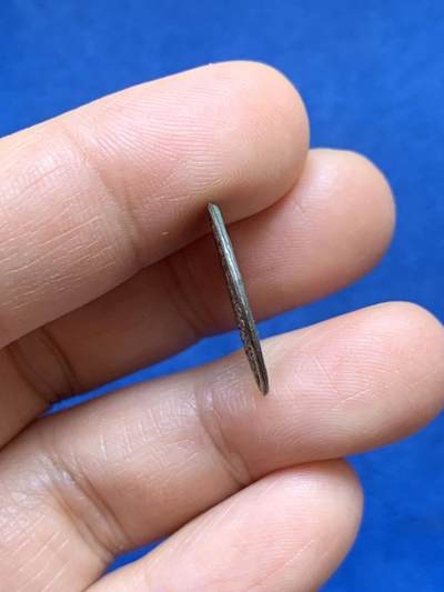 《竞宝斋》第449场 周日，周一，周二  3场连拍 （全场包邮，欢迎送拍） 婚礼纪念章 1.65克 20.1mm