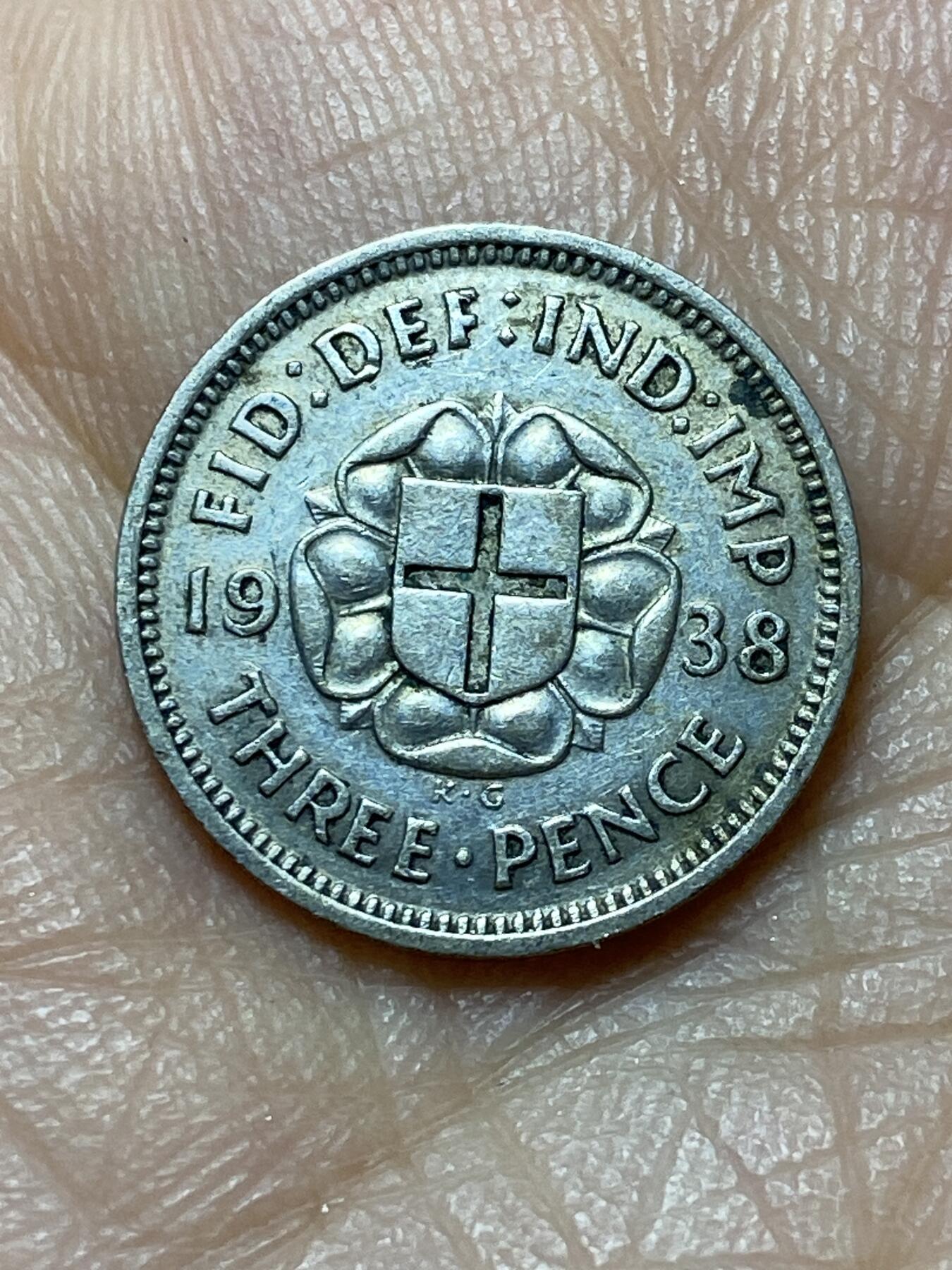 2025年第一百四十四场(总第一百七十场）品种丰富英国一线回流散币年末特拍场第一场(免佣金) 英国🇬🇧1938年3便士银币(乔治六世第一版，500银)