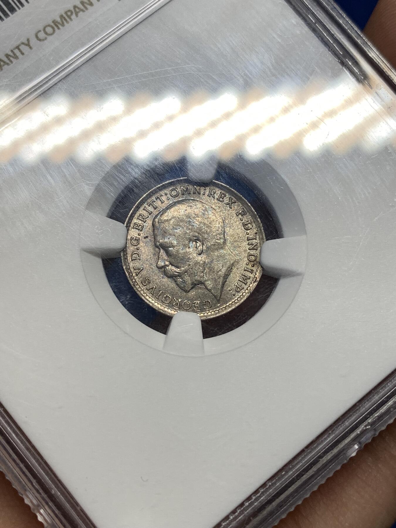 《竞宝斋》第449场 周日，周一，周二  3场连拍 （全场包邮，欢迎送拍） NGC MS64 英国1919年3便士银币 高银版本 包浆好看 值得入手