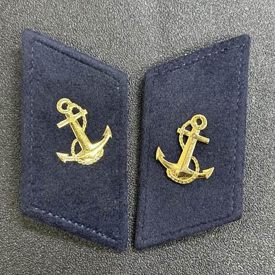 西秦中古拍卖第七十期 - 越南人民军海军臂章