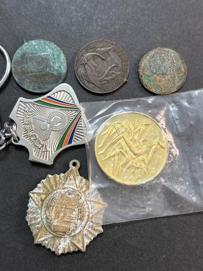 文馨钱币收藏第 286 场，圣诞节专场【 长期接收代拍品低至 0 佣金】 - 日本纪念章 6 枚