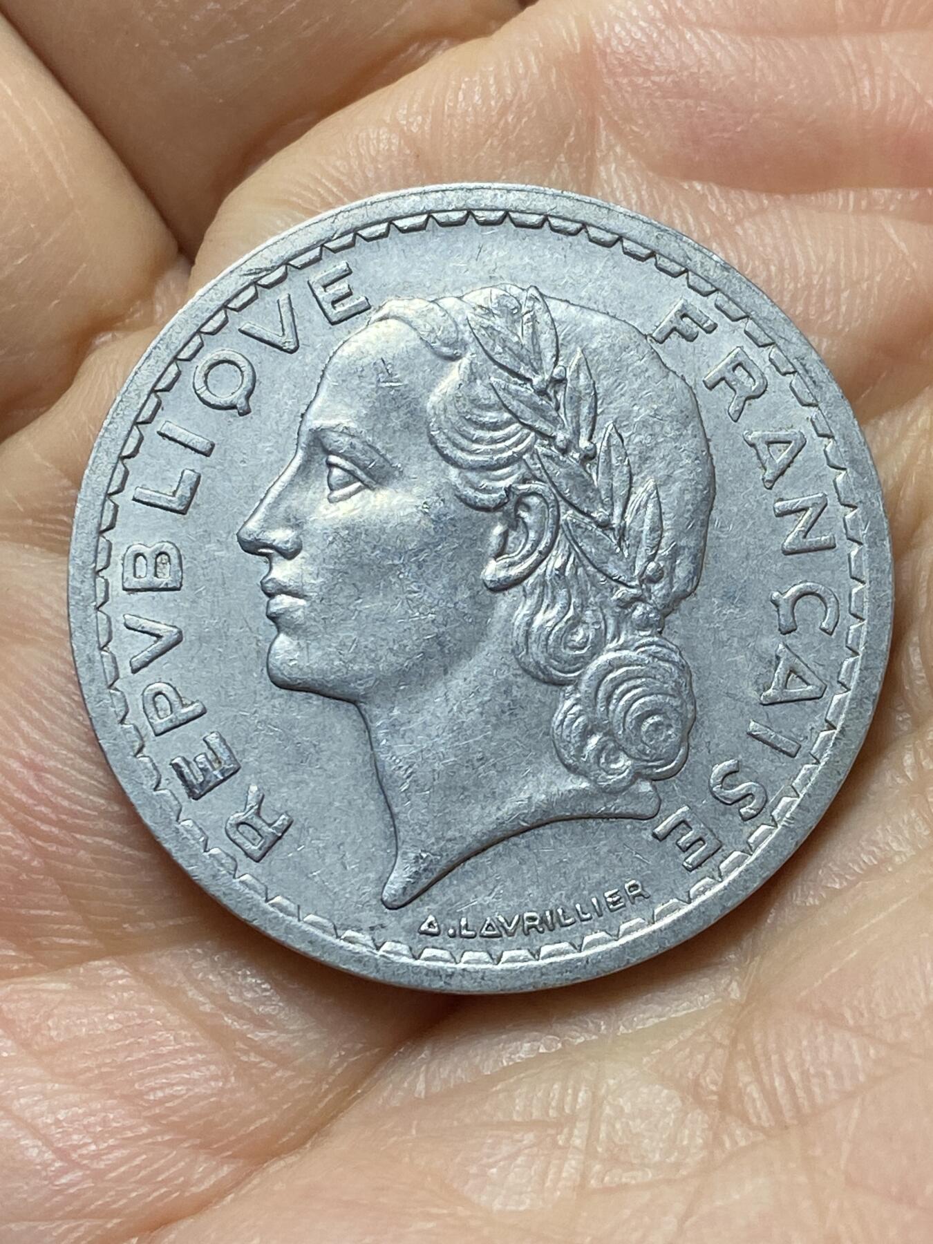 2025年第一百四十四场(总第一百七十场）品种丰富英国一线回流散币年末特拍场第一场(免佣金)