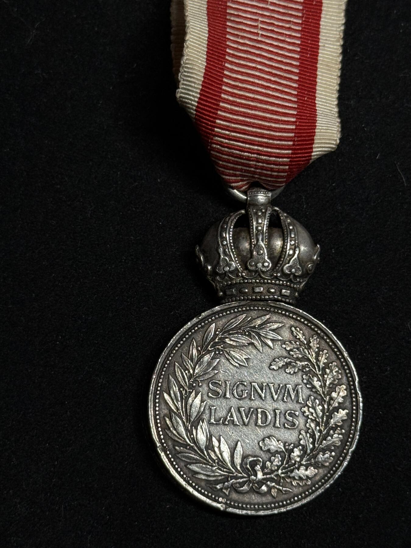 欢庆元旦！戎马世界章牌大赏第109期元旦大拍 奥匈帝国银级军事功绩奖章，银制，外授无十字架版，1890年设立，授予军事行动中表现突出的军官