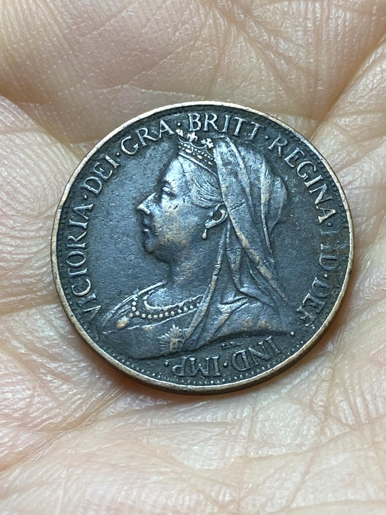 2025年第一百四十四场(总第一百七十场）品种丰富英国一线回流散币年末特拍场第一场(免佣金) 流通好品–英国🇬🇧1901年1法新(维多利亚女王逝世年，老年披纱关门年)