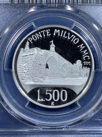 《竞宝斋》第449场 周日，周一，周二  3场连拍 （全场包邮，欢迎送拍） PCGS PR68DCAM 意大利1991年米尔维奥桥500里拉精制银币，获1993年克劳斯年度最佳硬币、最具艺术币双项大奖，精制版发行仅1.4万枚，比普制少很多。