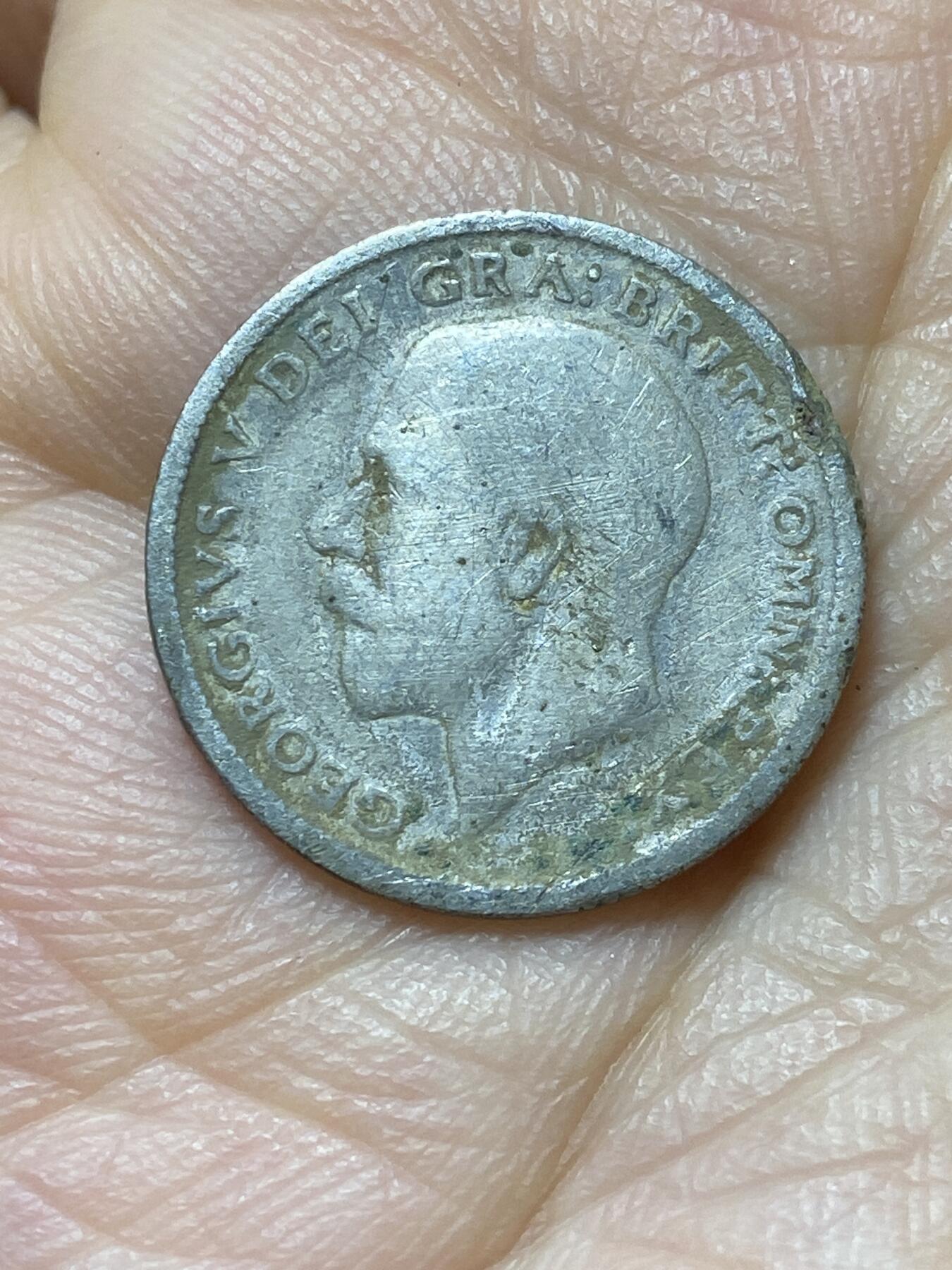 2025年第一百四十四场(总第一百七十场）品种丰富英国一线回流散币年末特拍场第一场(免佣金) 英国🇬🇧1924年6便士银币(乔治五世第二版，500银)