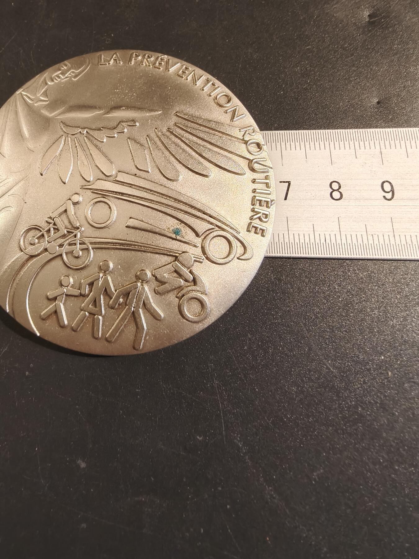 老王徽章第171期