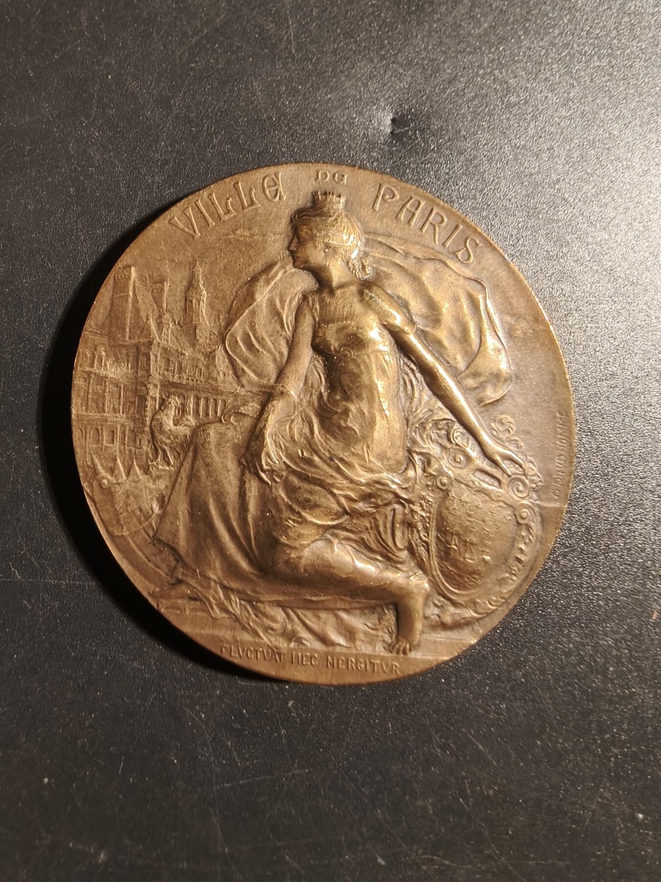 老王徽章第171期 法国塞纳省省长赠大铜章      原盒      大师普鲁多姆作品     直径50mm     重量56.6g