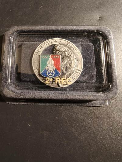 老王徽章第171期 - 法国外籍军团第2骑兵团证章    原盒