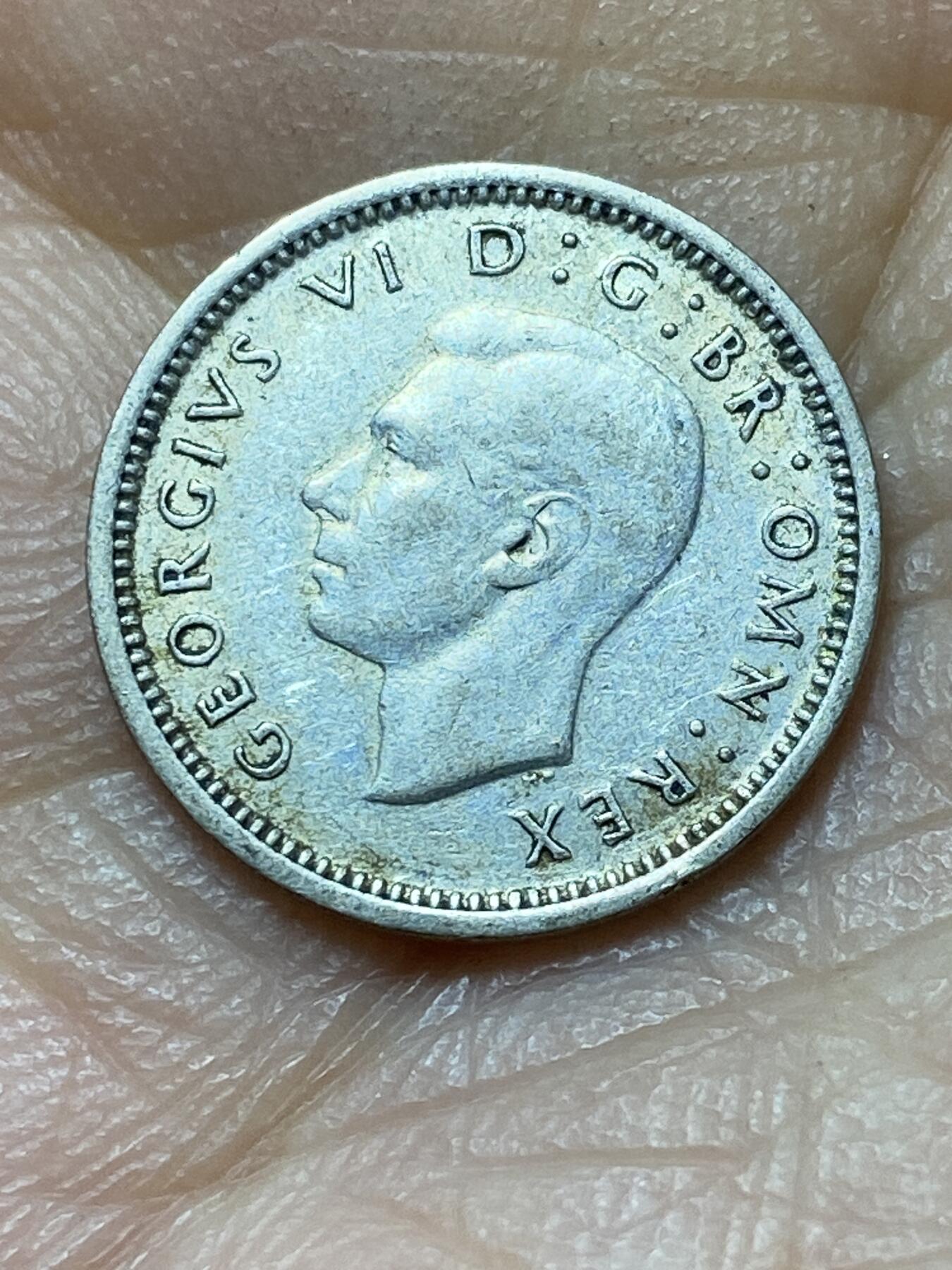 2025年第一百四十四场(总第一百七十场）品种丰富英国一线回流散币年末特拍场第一场(免佣金) 好品–英国🇬🇧1940年3便士银币(乔治六世第一版，500银)