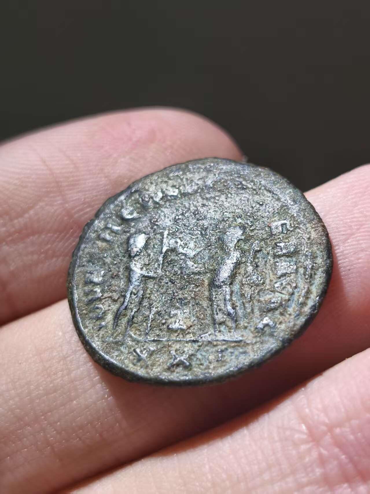 星盘世界钱币十二月二十七日古典币专场 古罗马帝国 四帝共治- 戴克里先铜币 背面君权神授