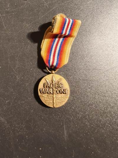 老王徽章第171期 - 美国海军商船队二战太平洋战区服役迷你章