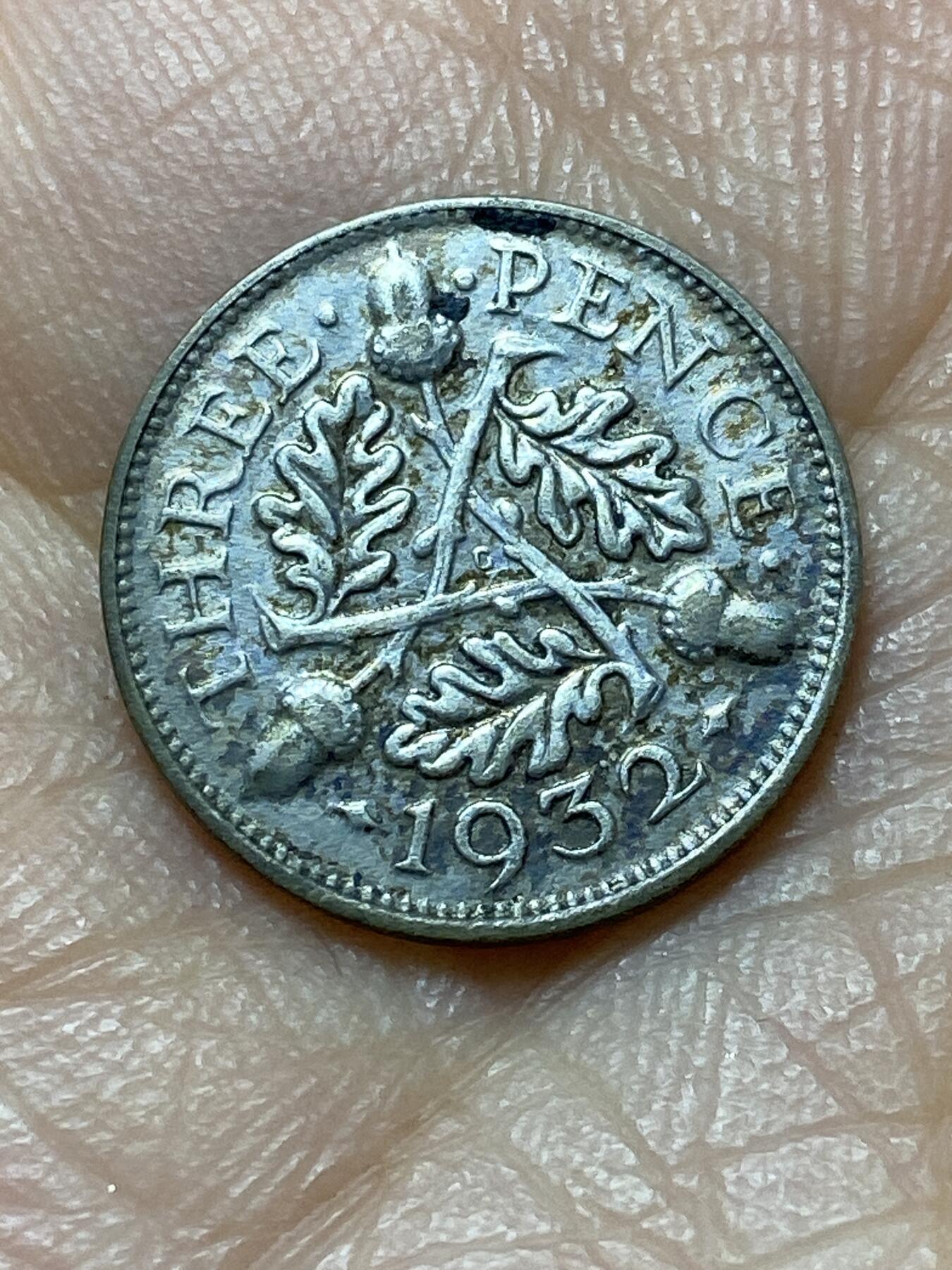 2025年第一百四十四场(总第一百七十场）品种丰富英国一线回流散币年末特拍场第一场(免佣金) 英国🇬🇧1932年3便士银币(乔治五世第四版，500银)