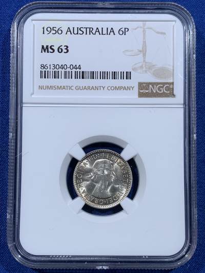 《竞宝斋》第449场 周日，周一，周二  3场连拍 （全场包邮，欢迎送拍） - NGC MS63 澳大利亚1956年袋鼠鸸鹋6便士银币，少见品种，克书标记小特年，底板光度都很棒。