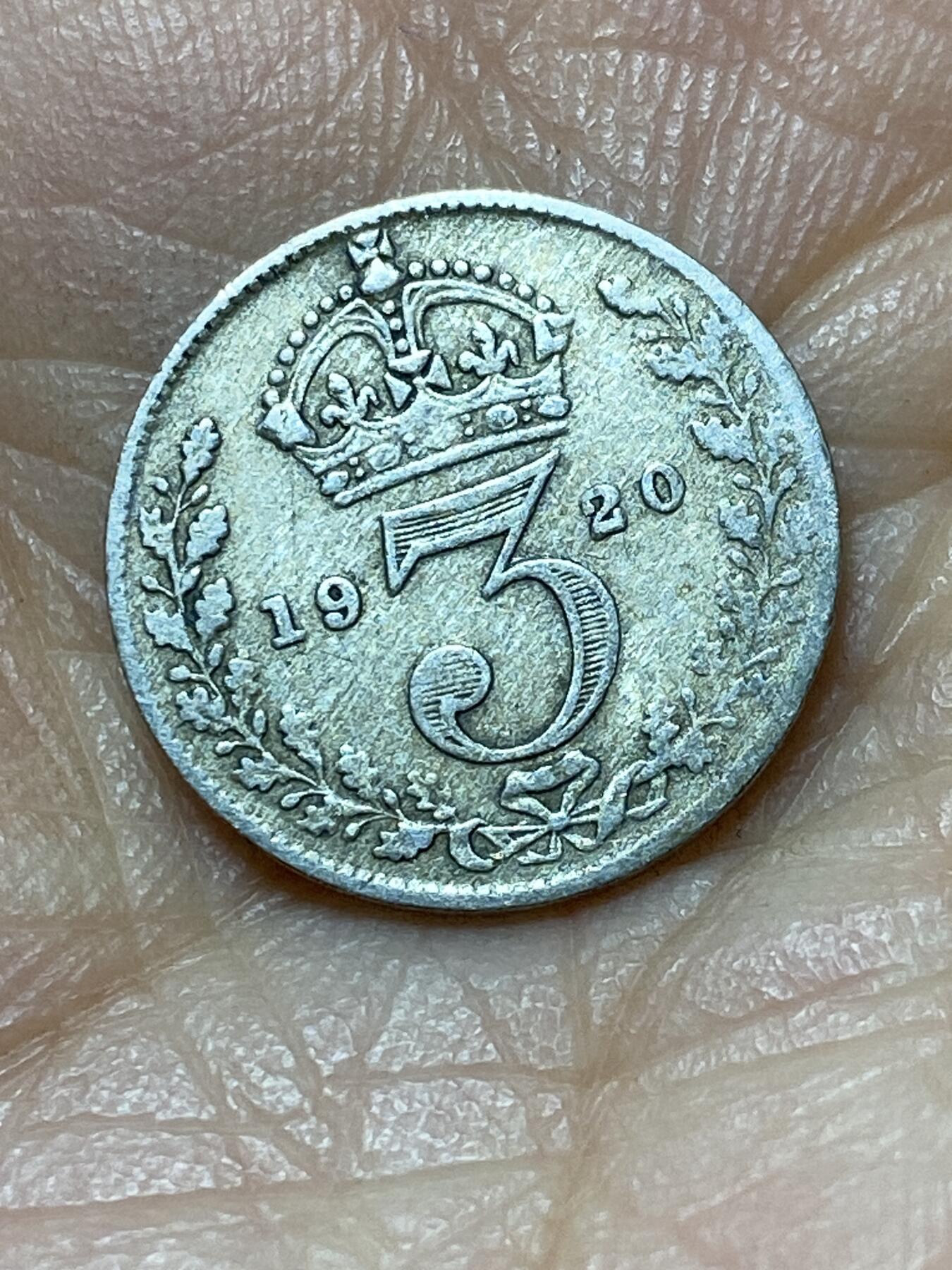 2025年第一百四十四场(总第一百七十场）品种丰富英国一线回流散币年末特拍场第一场(免佣金) 英国🇬🇧1920年3便士银币(乔治五世第二版首发年，500银)