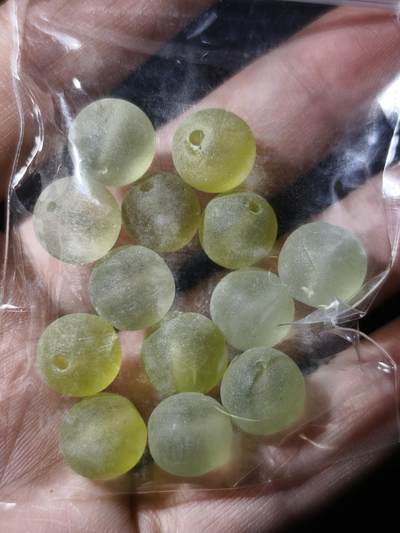 97期回流戒指饰品杂件纪念章丝路钱币专场 - 中亚回流珠子