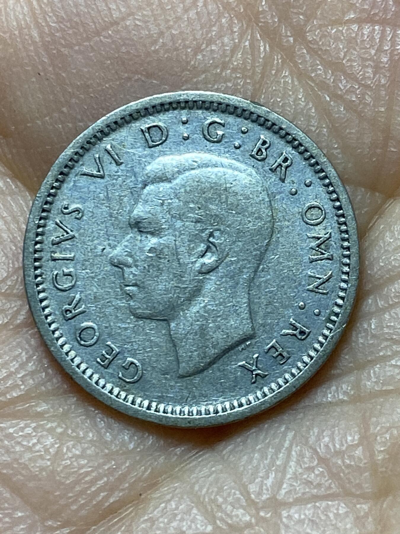 2025年第一百四十四场(总第一百七十场）品种丰富英国一线回流散币年末特拍场第一场(免佣金) 英国🇬🇧1937年3便士银币(乔治六世加冕年，第一版首发年，500银)