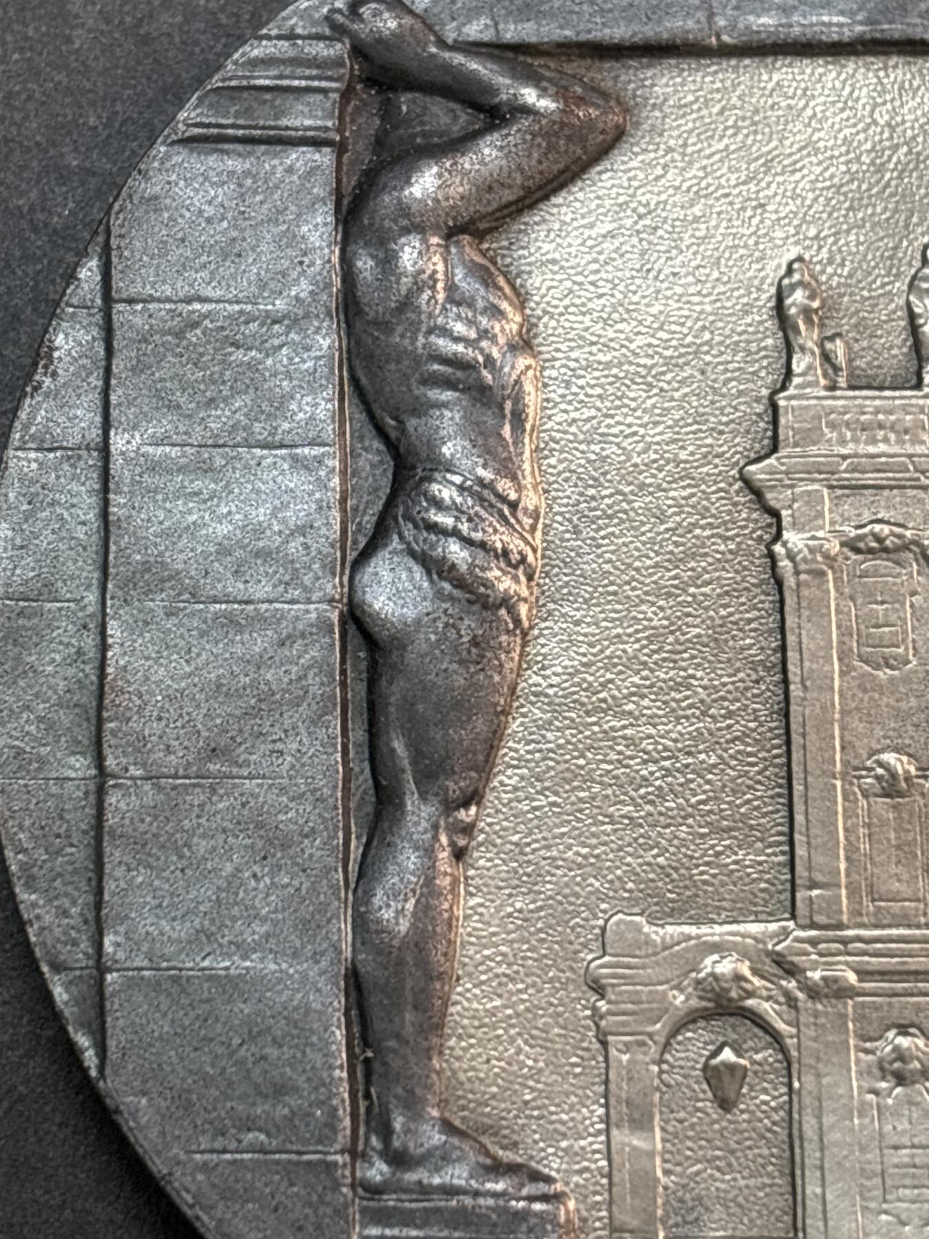 文馨钱币收藏第 286 场，圣诞节专场【 长期接收代拍品低至 0 佣金】 苏联圣彼得堡艾尔米塔什博物馆历史纪念章，直径 69.8×4.6mm 重 105.4 克