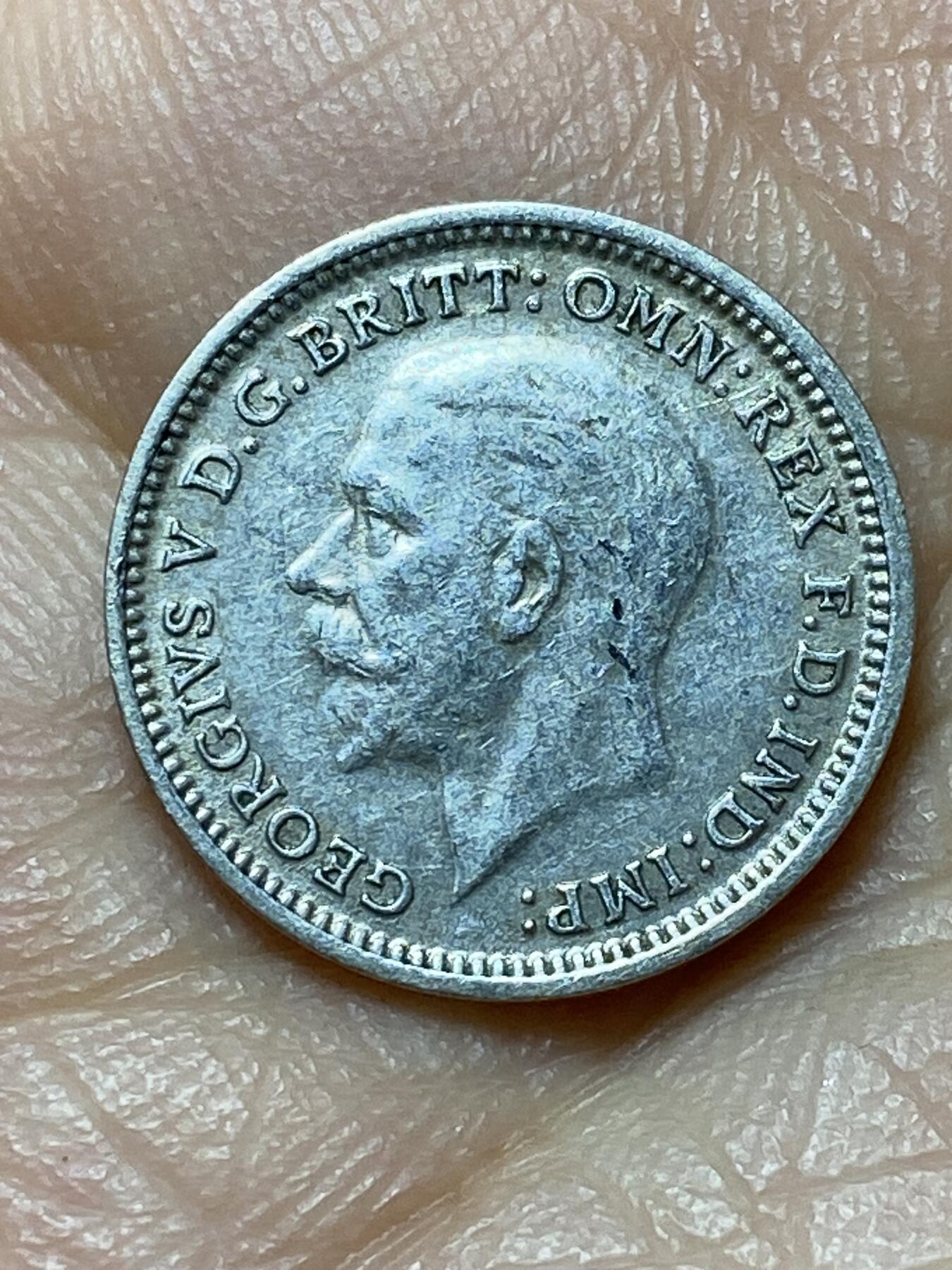 2025年第一百四十四场(总第一百七十场）品种丰富英国一线回流散币年末特拍场第一场(免佣金) 英国🇬🇧1934年3便士银币(乔治五世第四版，500银)