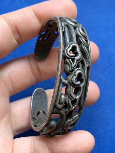 《竞宝斋》第449场 周日，周一，周二  3场连拍 （全场包邮，欢迎送拍） - 东南亚早期银手镯 50.2g 约760银