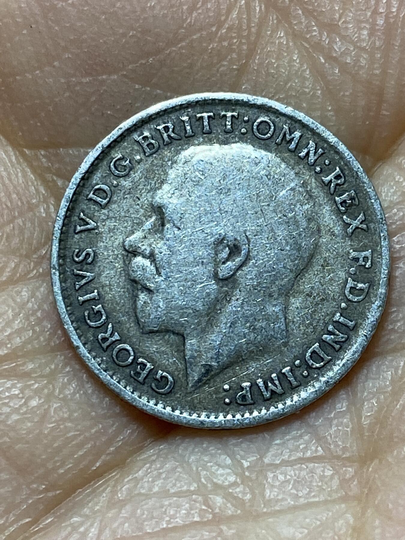 2025年第一百四十四场(总第一百七十场）品种丰富英国一线回流散币年末特拍场第一场(免佣金) 英国🇬🇧1919年3便士银币(乔治五世第一版，925高银)