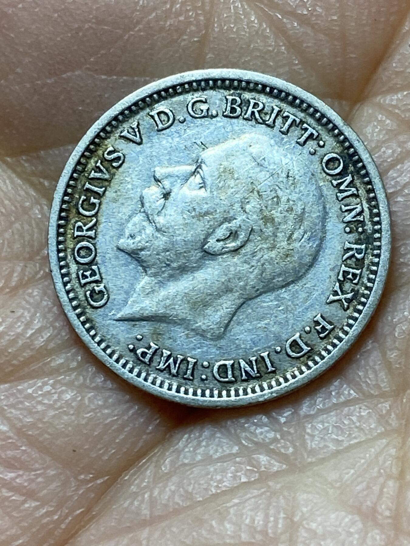 2025年第一百四十四场(总第一百七十场）品种丰富英国一线回流散币年末特拍场第一场(免佣金) 英国🇬🇧1934年3便士银币(乔治五世第四版，500银)