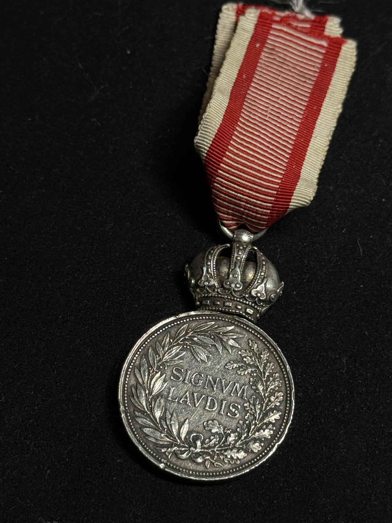 欢庆元旦！戎马世界章牌大赏第109期元旦大拍 奥匈帝国银级军事功绩奖章，银制，外授无十字架版，1890年设立，授予军事行动中表现突出的军官