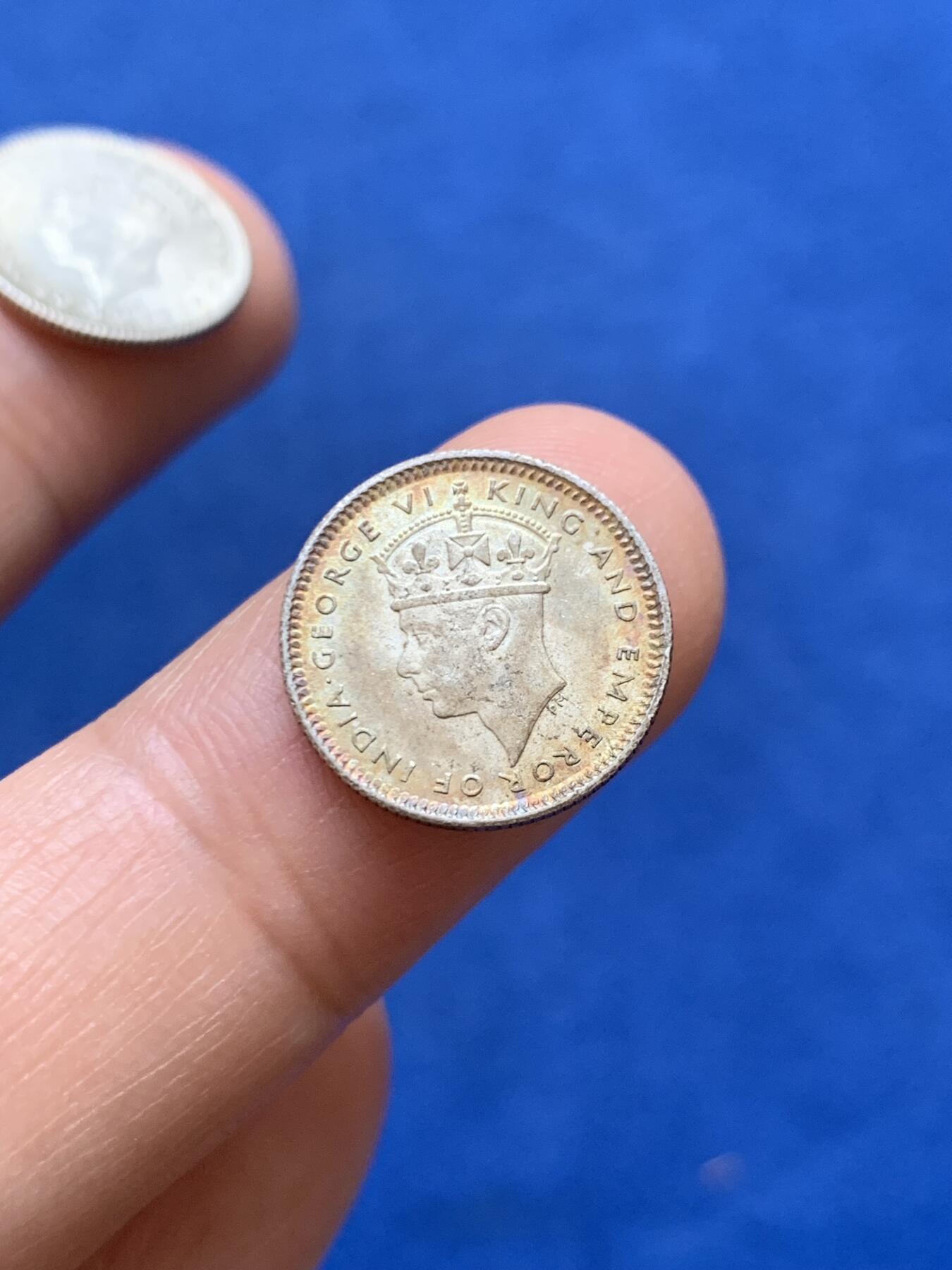 《竞宝斋》第449场 周日，周一，周二  3场连拍 （全场包邮，欢迎送拍） 两枚一组 海峡1941/1945年5分 好品