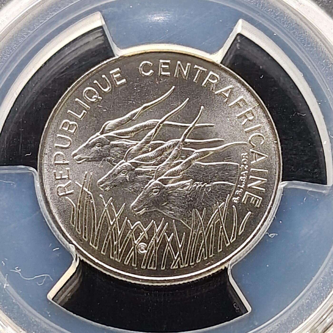 【全场包邮】纯粹捡漏拍489场（免费代拍第26场） 【收藏级·冠军分】中非共和国1983年100法郎-PCGS MS66