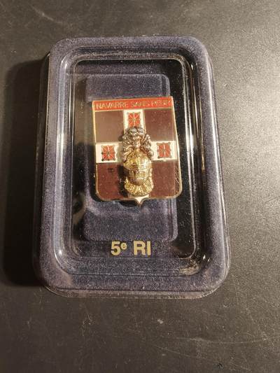 老王徽章第171期 - 法国第5步兵团证章    原盒