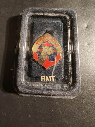 老王徽章第171期 - 法国乍得行军团证章    原盒