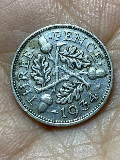 2025年第一百四十四场(总第一百七十场）品种丰富英国一线回流散币年末特拍场第一场(免佣金) - 英国🇬🇧1934年3便士银币(乔治五世第四版，500银)