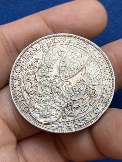 《竞宝斋》第449场 周日，周一，周二  3场连拍 （全场包邮，欢迎送拍） 德国兴登堡80寿辰5马克银章，卡尔哥茨作品，稀少无D字厂标版，24.4克，900银