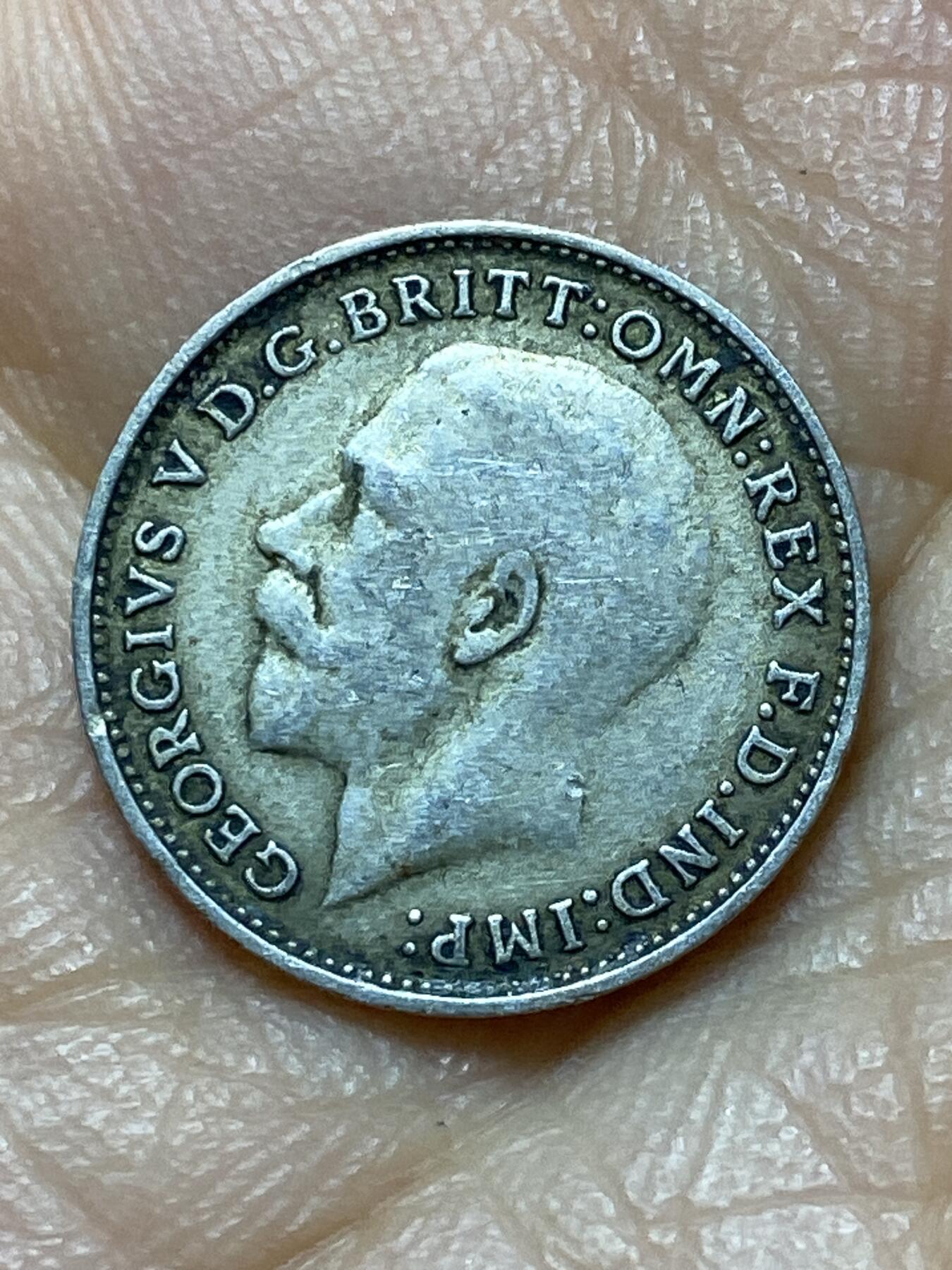 2025年第一百四十四场(总第一百七十场）品种丰富英国一线回流散币年末特拍场第一场(免佣金) 英国🇬🇧1922年3便士银币(乔治五世第二版，500银)