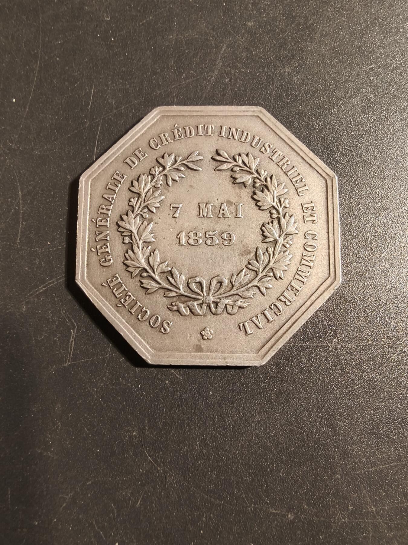 老王徽章第171期 1859年法国工商业信贷银行八角银章     950银    直径37mm     重量22.5g