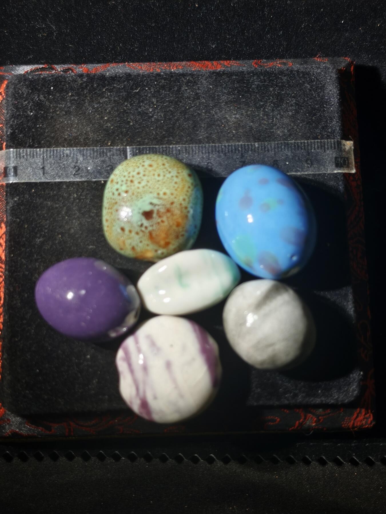 97期回流戒指饰品杂件纪念章丝路钱币专场 中亚回流珠子