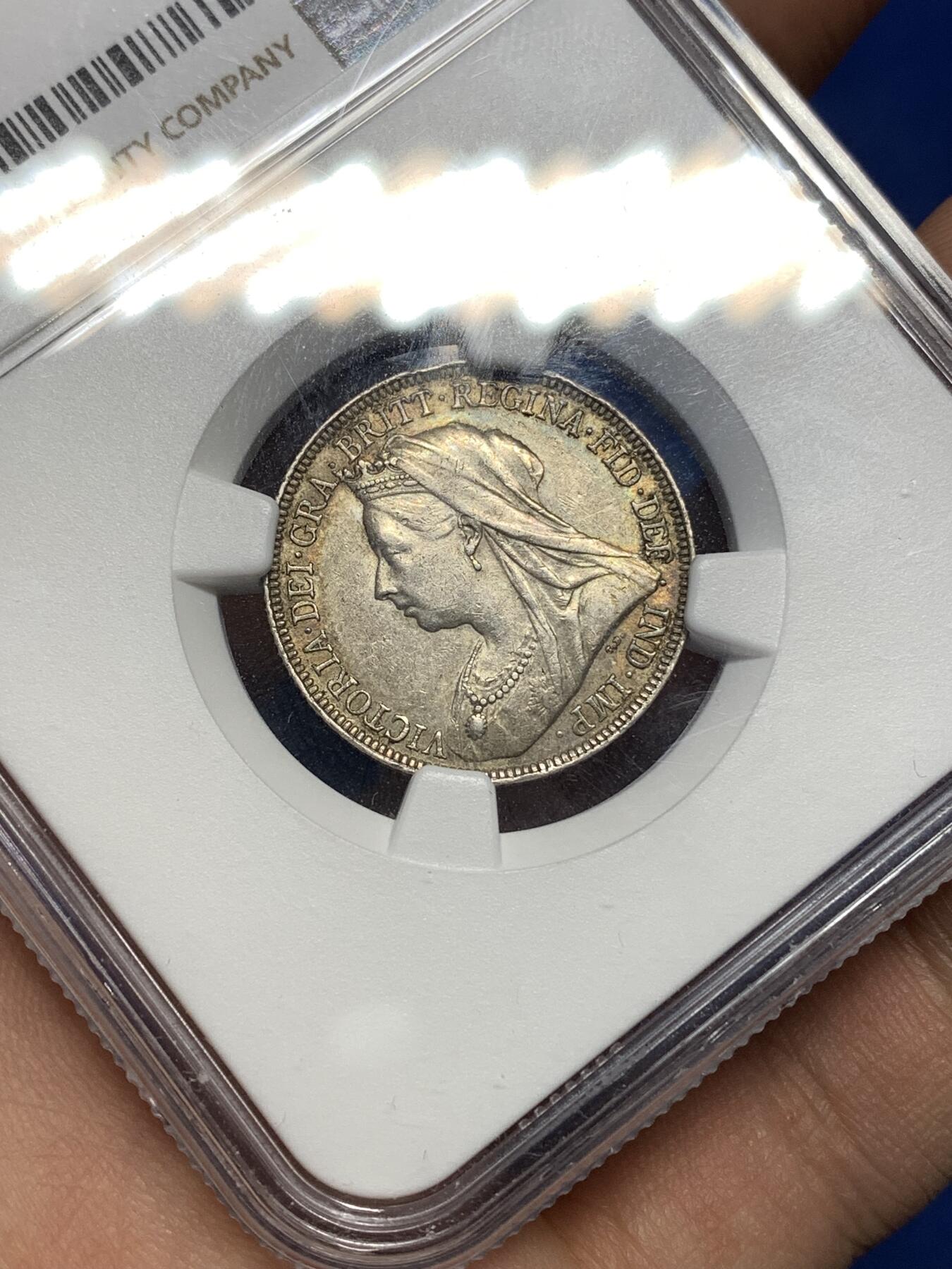 《竞宝斋》第449场 周日，周一，周二  3场连拍 （全场包邮，欢迎送拍） NGC AU55  英国1897年 维多利亚披纱1先令银币