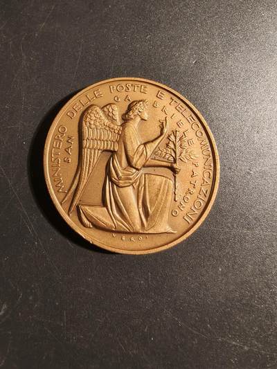 老王徽章第171期 - 意大利邮政百年大铜章    直径40mm    重量33.4g