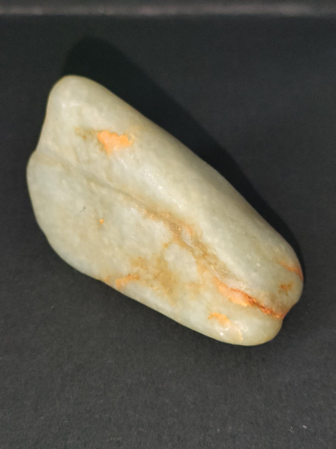 猩哥外币小铺➨【第212场】 和田玉原石76克