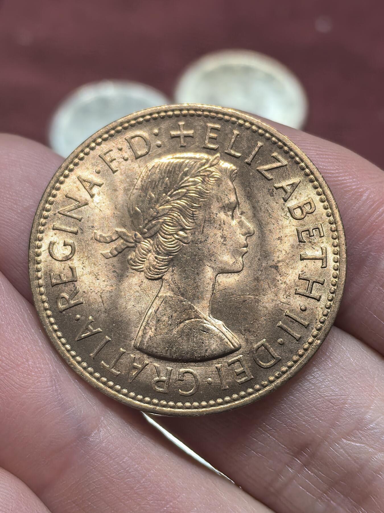 南宋泉阁俄币 外币 国币 专场第二十期 【送拍无额外佣金】 英国 1967年 伊丽莎白二世1便士 卷拆品相 未流通 双面转光 极品