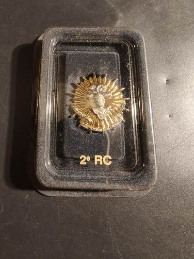 老王徽章第171期 - 法国第2胸甲骑兵团证章    原盒