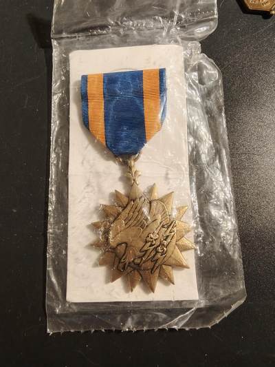 老王徽章第171期 - 美国空中奖章