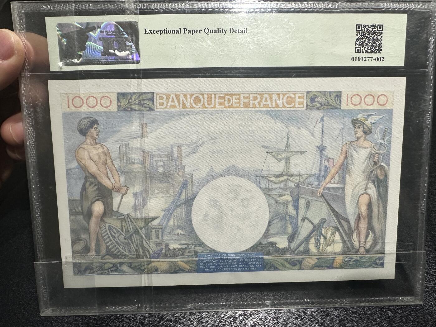 《外钞收藏家》第五百九十六期（精品大拍场）（本平台长期征集拍品、欢迎藏友们联系合作） 1940年法国1000法郎 TQG评级66 无47靓号