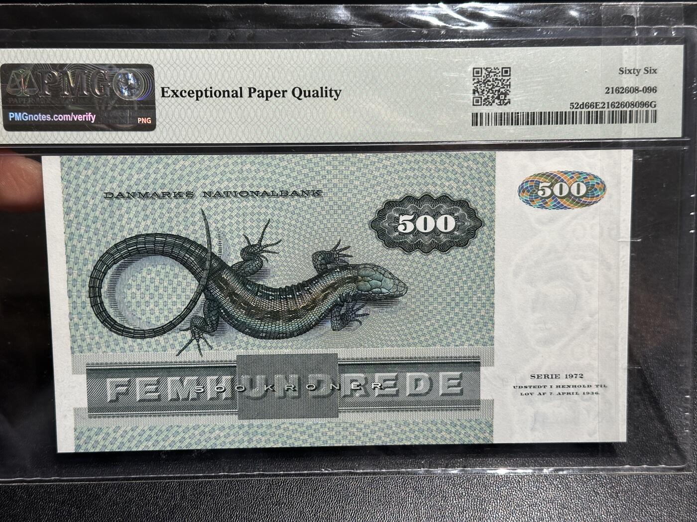 《外钞收藏家》第五百九十六期（精品大拍场）（本平台长期征集拍品、欢迎藏友们联系合作） 丹麦绘画版1988年500克朗PMG66（经典大蜥蜴；全程无47）