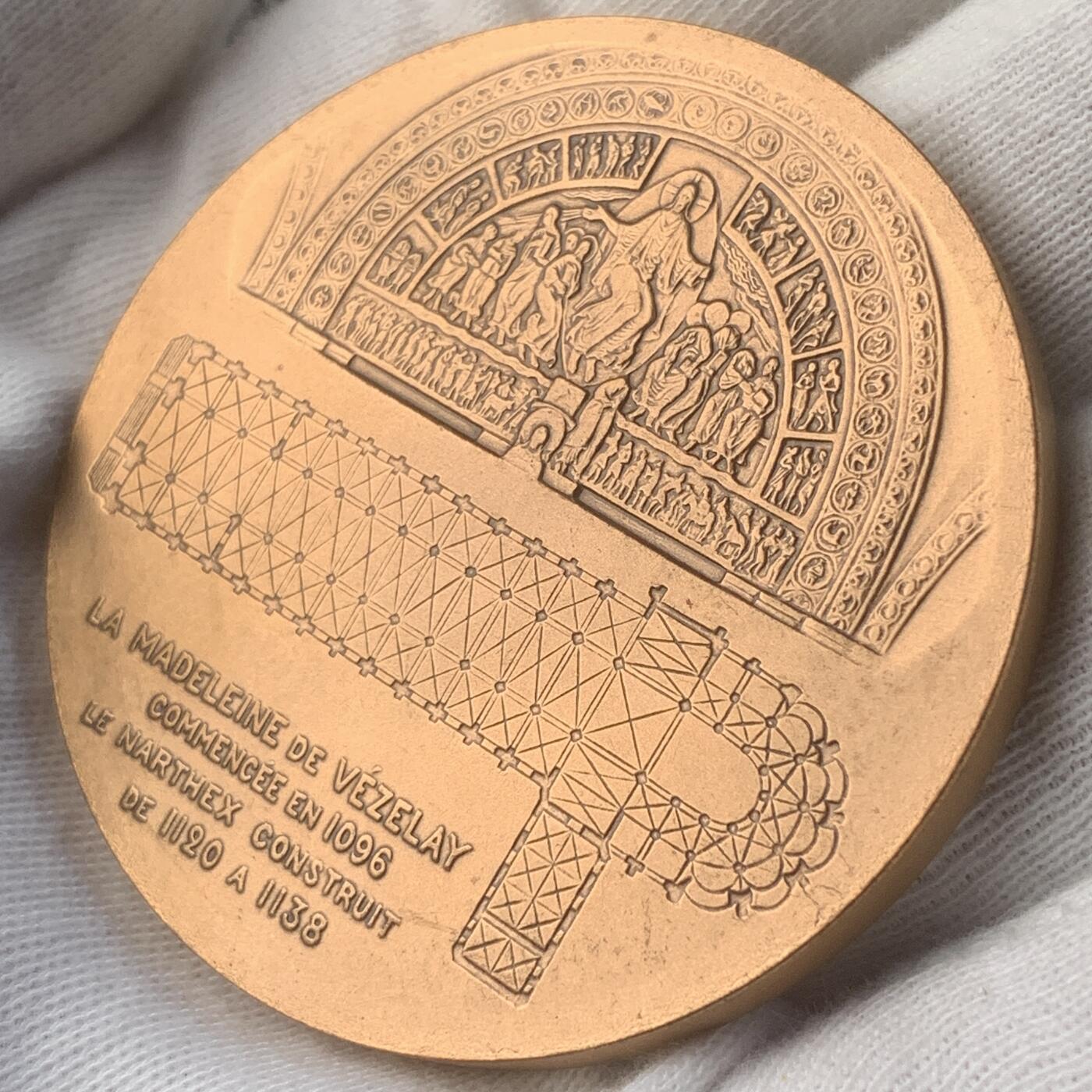 掌中浮雕-藏着的欧洲第047场  法国圣玛德琳大教堂铜章，50mm，73g