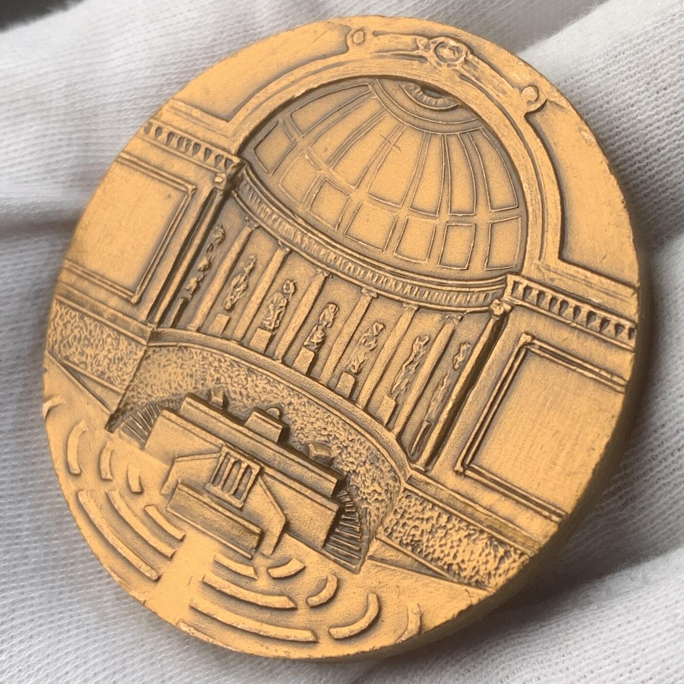 掌中浮雕-藏着的欧洲第047场  法国参议院卢森堡宫铜章，50mm，60.8g