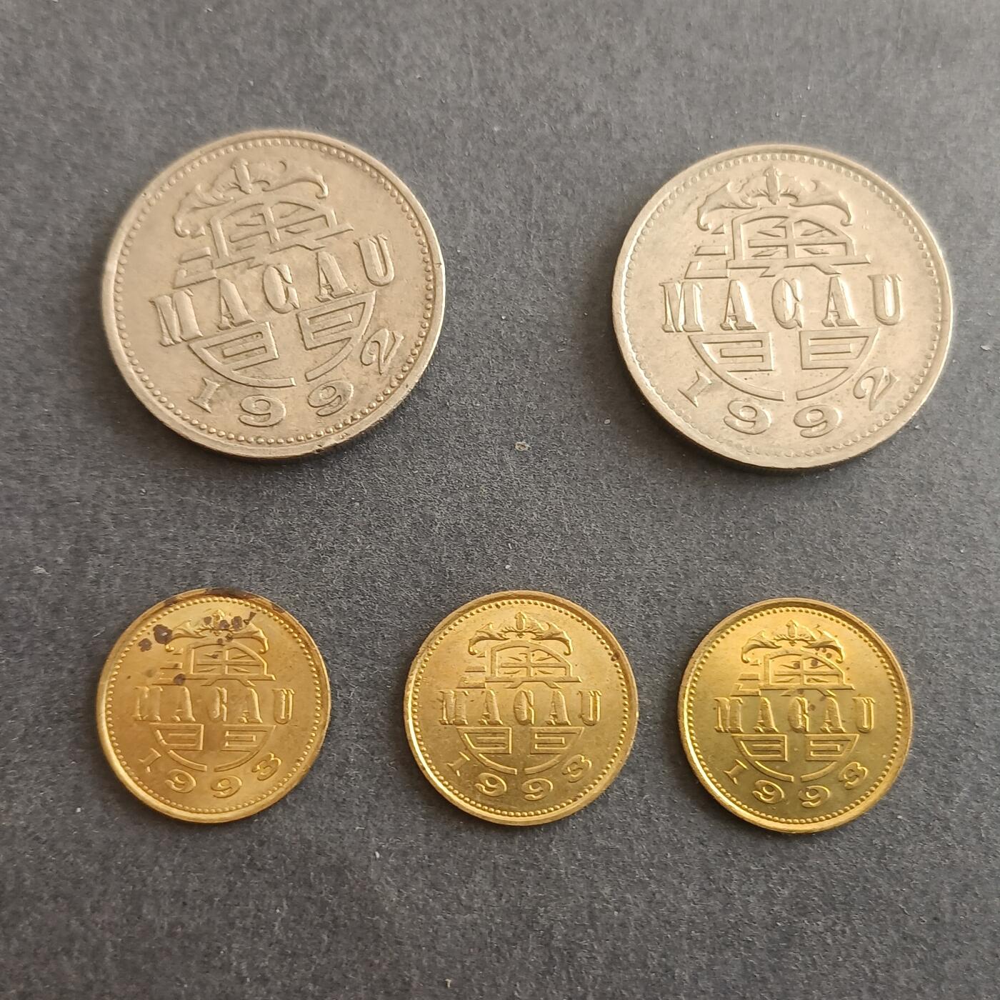 【游宝包邮场】蛇年第101期 世界各国纪念币