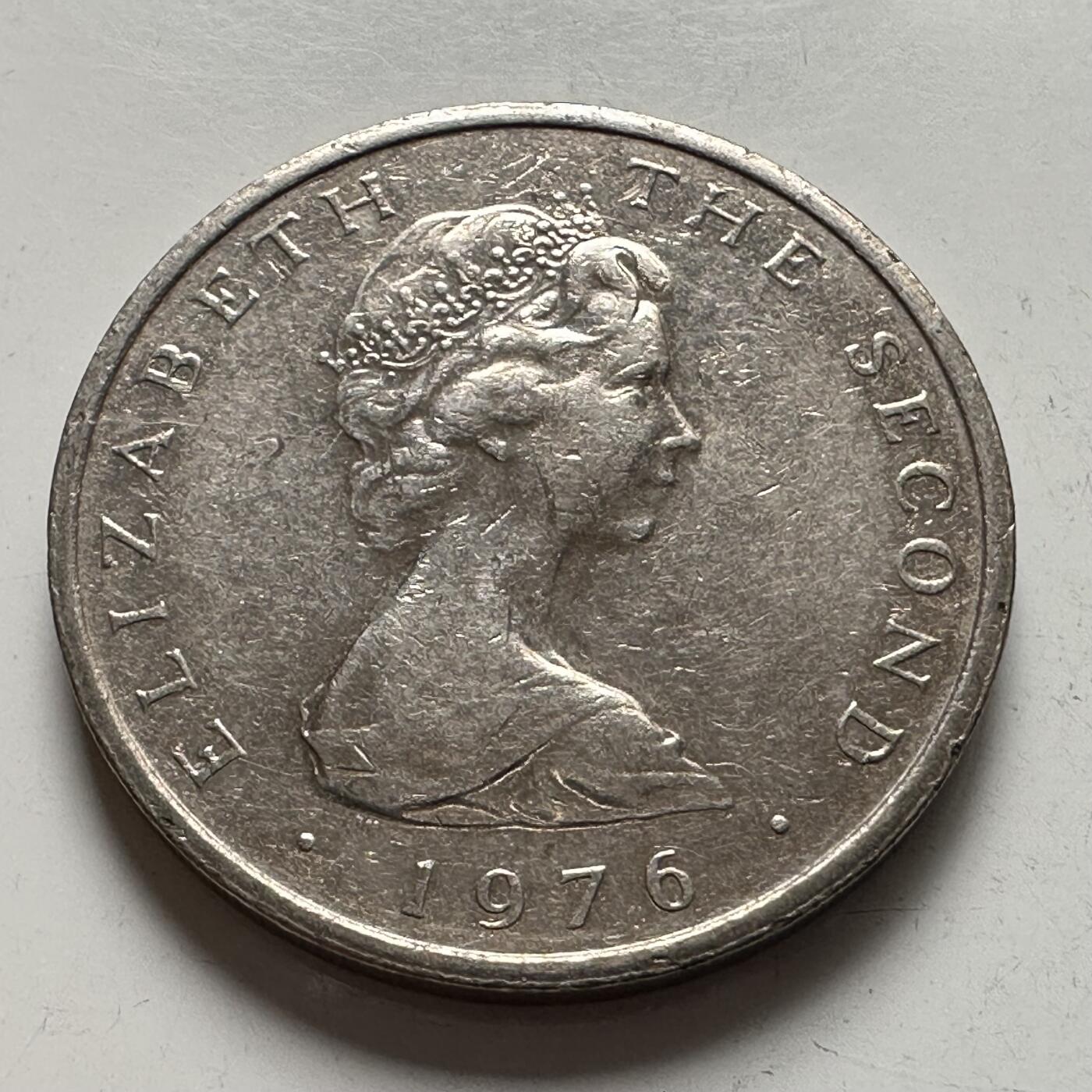 🌹外币初藏🌹🐯2025年第144场  每周二四六晚8️⃣点 接代拍 马恩岛1976年10便士