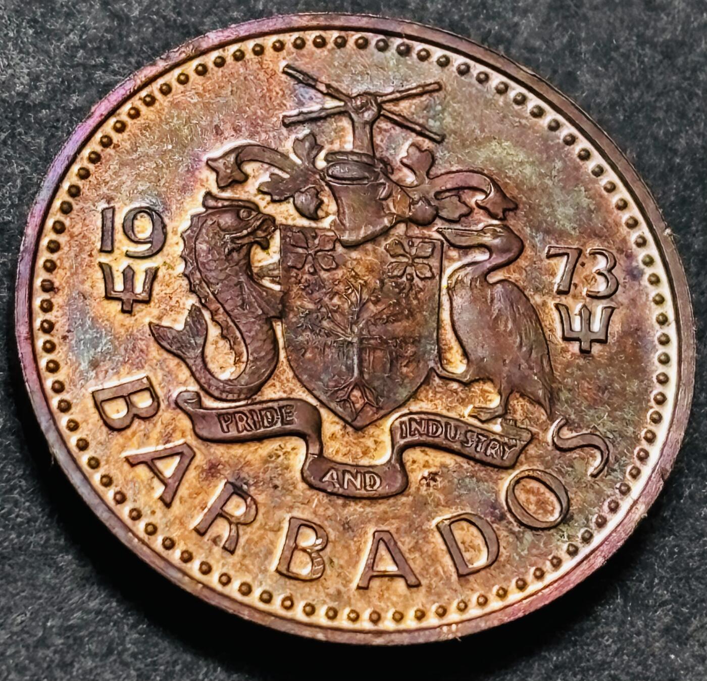 文馨钱币收藏第 286 场，圣诞节专场【 长期接收代拍品低至 0 佣金】 全新带彩 1973 年巴巴多斯三叉戟 1 分精制币